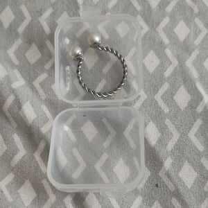 Elegant Silver Twisted Ring with Pearls